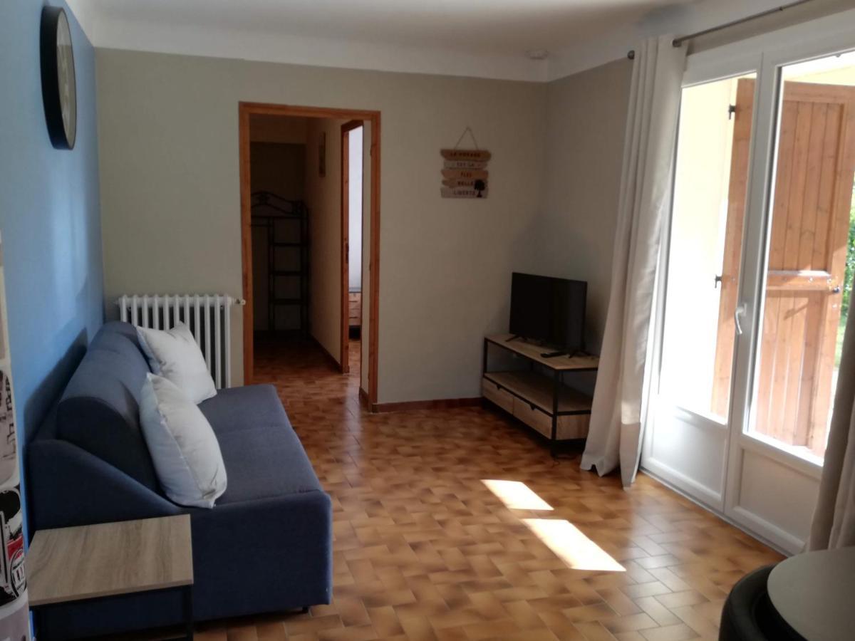 Gites En Cevennes "Chez Steloune" Genolhac 外观 照片