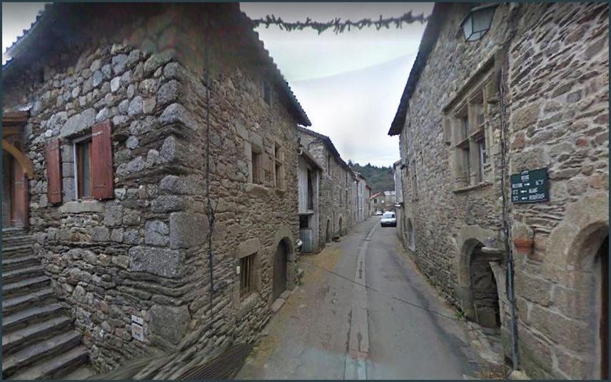 Gites En Cevennes "Chez Steloune" Genolhac 外观 照片
